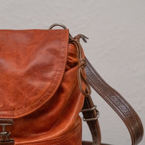 Rough & Tumble 1904 Small 3 Way Carry Bag - Picture 8 of 14